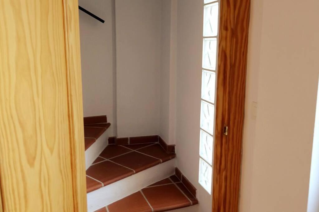 فيلا Lanjarónفي Casa Rubi Townhouse المظهر الخارجي الصورة